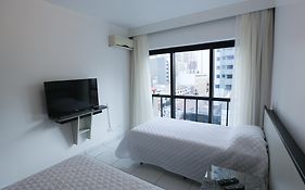 Bristol Metropolitan Curitiba Centro